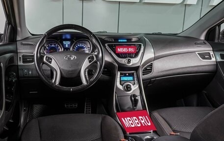 Hyundai Elantra V, 2012 год, 899 000 рублей, 6 фотография