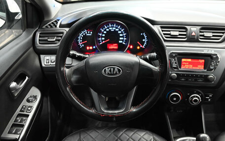 KIA Rio III рестайлинг, 2013 год, 900 000 рублей, 12 фотография