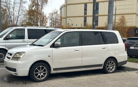 Mitsubishi Dion I рестайлинг, 2000 год, 420 000 рублей, 6 фотография