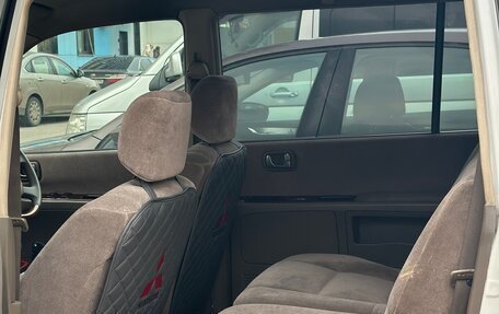 Mitsubishi Dion I рестайлинг, 2000 год, 420 000 рублей, 10 фотография