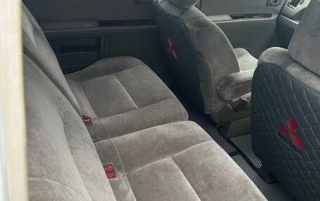 Mitsubishi Dion I рестайлинг, 2000 год, 420 000 рублей, 17 фотография