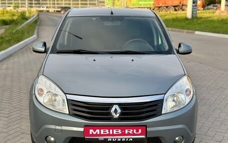 Renault Sandero I, 2010 год, 590 000 рублей, 3 фотография