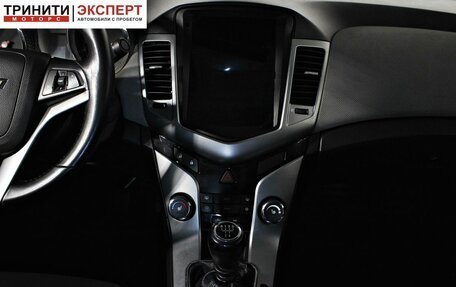 Chevrolet Cruze II, 2011 год, 897 000 рублей, 14 фотография