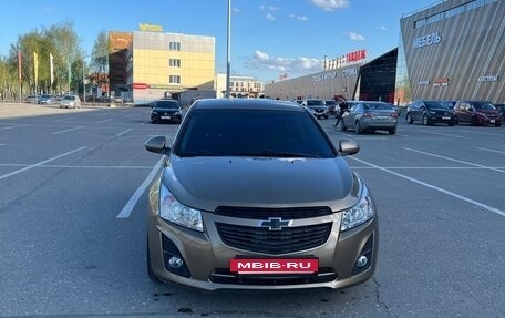 Chevrolet Cruze II, 2013 год, 800 000 рублей, 4 фотография