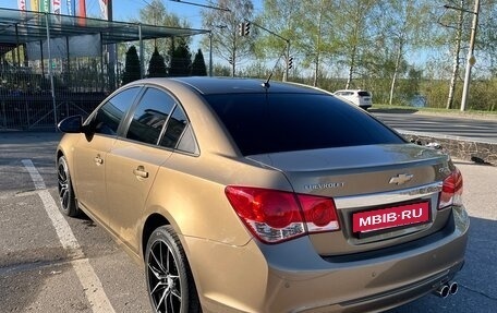 Chevrolet Cruze II, 2013 год, 800 000 рублей, 11 фотография