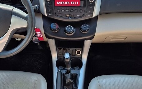 Lifan X60 I рестайлинг, 2013 год, 369 000 рублей, 13 фотография