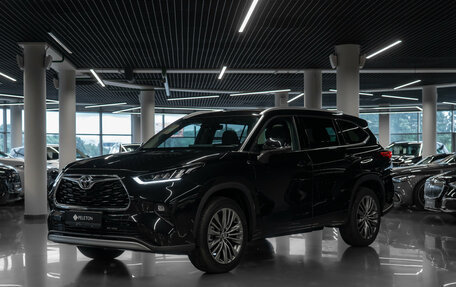 Toyota Highlander, 2026 год, 5 100 000 рублей, 1 фотография