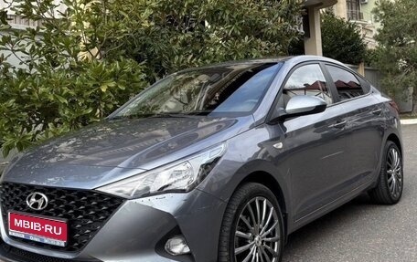 Hyundai Solaris II рестайлинг, 2021 год, 1 530 000 рублей, 1 фотография