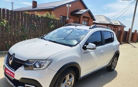 Renault Sandero II рестайлинг, 2021 год, 1 250 000 рублей, 1 фотография