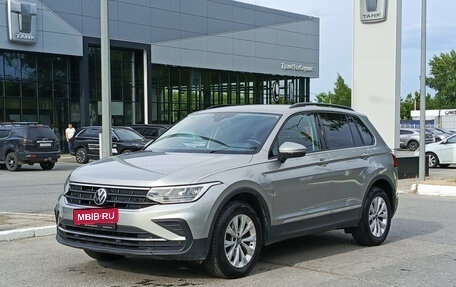 Volkswagen Tiguan II, 2021 год, 2 780 000 рублей, 1 фотография