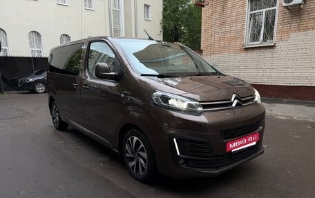 Citroen SpaceTourer I, 2018 год, 2 450 000 рублей, 9 фотография