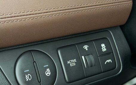 Hyundai Grand Starex Grand Starex I рестайлинг 2, 2019 год, 5 000 000 рублей, 21 фотография