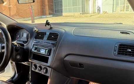 Volkswagen Polo VI (EU Market), 2014 год, 350 000 рублей, 12 фотография