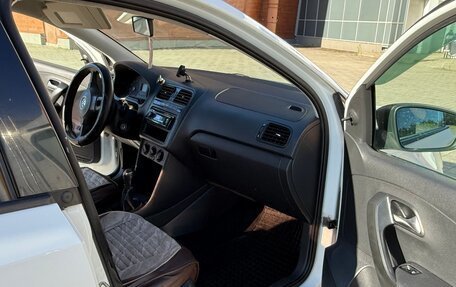 Volkswagen Polo VI (EU Market), 2014 год, 350 000 рублей, 13 фотография