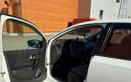 Volkswagen Polo VI (EU Market), 2014 год, 350 000 рублей, 14 фотография