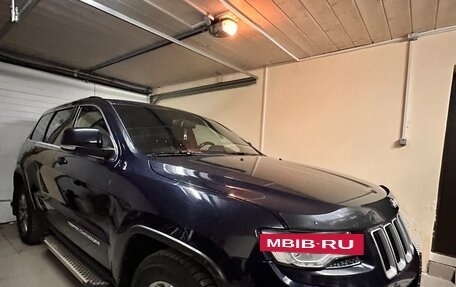 Jeep Grand Cherokee, 2014 год, 2 390 000 рублей, 16 фотография