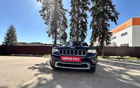 Jeep Grand Cherokee, 2014 год, 2 390 000 рублей, 15 фотография