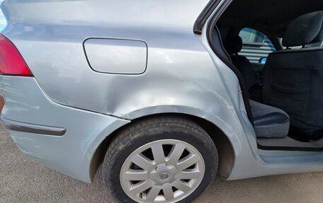 Renault Laguna II, 2001 год, 230 000 рублей, 14 фотография