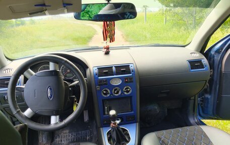 Ford Mondeo III, 2001 год, 400 000 рублей, 11 фотография