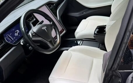 Tesla Model S I, 2018 год, 3 900 000 рублей, 13 фотография