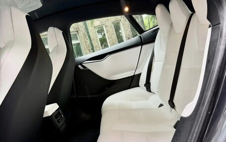 Tesla Model S I, 2018 год, 3 900 000 рублей, 21 фотография