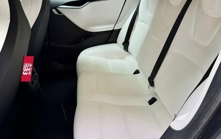 Tesla Model S I, 2018 год, 3 900 000 рублей, 17 фотография