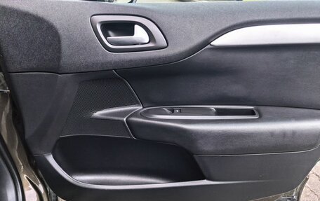 Citroen C4 II рестайлинг, 2015 год, 1 019 000 рублей, 13 фотография