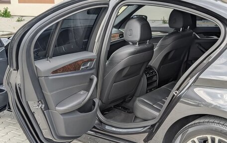 BMW 5 серия, 2018 год, 4 680 000 рублей, 10 фотография
