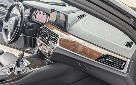 BMW 5 серия, 2018 год, 4 680 000 рублей, 9 фотография