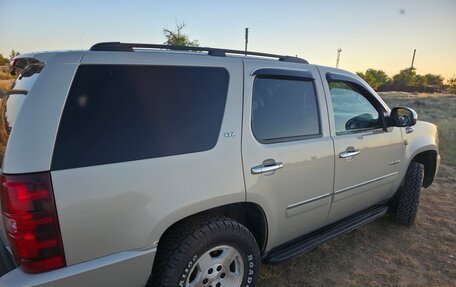 Chevrolet Tahoe III, 2011 год, 2 800 000 рублей, 4 фотография