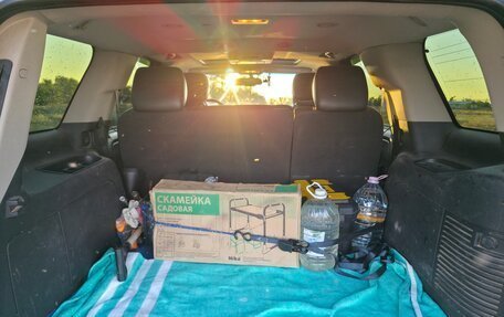Chevrolet Tahoe III, 2011 год, 2 800 000 рублей, 6 фотография