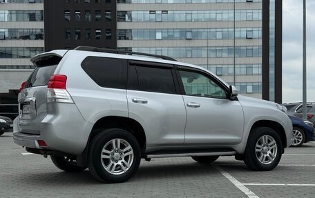 Toyota Land Cruiser Prado 150 рестайлинг 2, 2012 год, 2 899 999 рублей, 8 фотография
