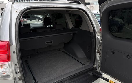 Toyota Land Cruiser Prado 150 рестайлинг 2, 2012 год, 2 899 999 рублей, 16 фотография