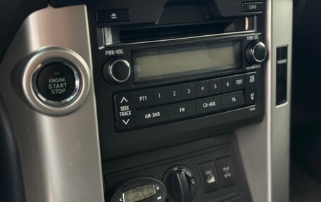 Toyota Land Cruiser Prado 150 рестайлинг 2, 2012 год, 2 899 999 рублей, 27 фотография