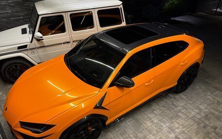 Lamborghini Urus I, 2021 год, 26 000 000 рублей, 2 фотография