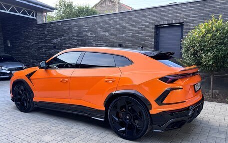 Lamborghini Urus I, 2021 год, 26 000 000 рублей, 4 фотография