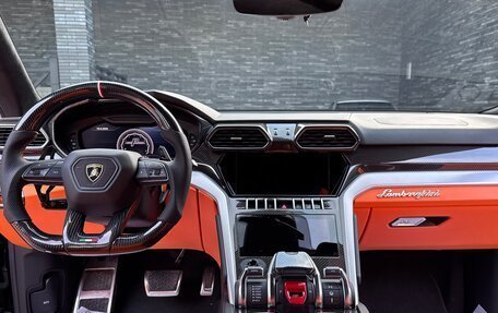 Lamborghini Urus I, 2021 год, 26 000 000 рублей, 26 фотография