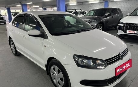 Volkswagen Polo VI (EU Market), 2013 год, 825 000 рублей, 3 фотография