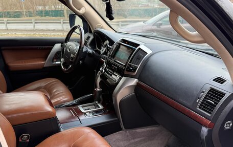 Toyota Land Cruiser 200, 2015 год, 4 255 000 рублей, 5 фотография