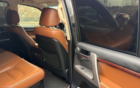 Toyota Land Cruiser 200, 2015 год, 4 255 000 рублей, 12 фотография