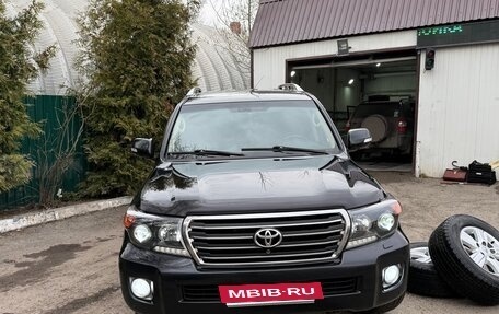 Toyota Land Cruiser 200, 2015 год, 4 255 000 рублей, 13 фотография