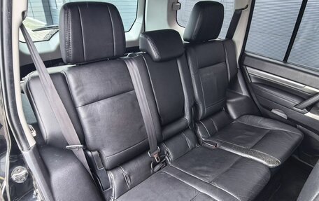 Mitsubishi Pajero IV, 2011 год, 2 249 000 рублей, 15 фотография