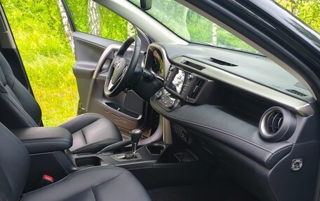 Toyota RAV4, 2019 год, 3 750 000 рублей, 11 фотография