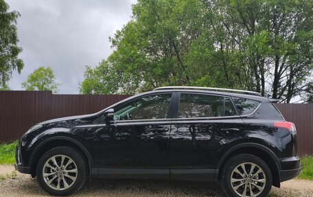 Toyota RAV4, 2019 год, 3 750 000 рублей, 2 фотография