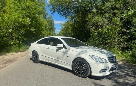 Mercedes-Benz E-Класс, 2011 год, 1 350 000 рублей, 7 фотография