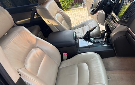 Toyota Land Cruiser 200, 2011 год, 2 957 000 рублей, 7 фотография