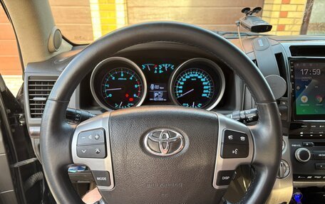 Toyota Land Cruiser 200, 2011 год, 2 957 000 рублей, 10 фотография
