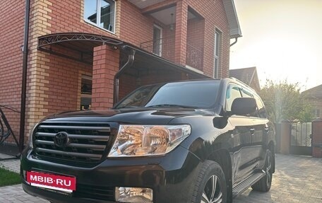 Toyota Land Cruiser 200, 2011 год, 2 957 000 рублей, 3 фотография