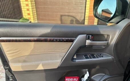 Toyota Land Cruiser 200, 2011 год, 2 957 000 рублей, 23 фотография