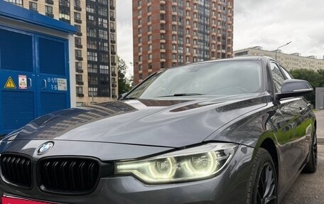 BMW 3 серия, 2018 год, 2 450 000 рублей, 2 фотография